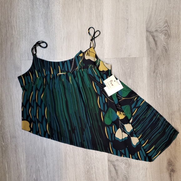 Fire Los Angeles Flowy Dress - NWT - Picture 4 of 6